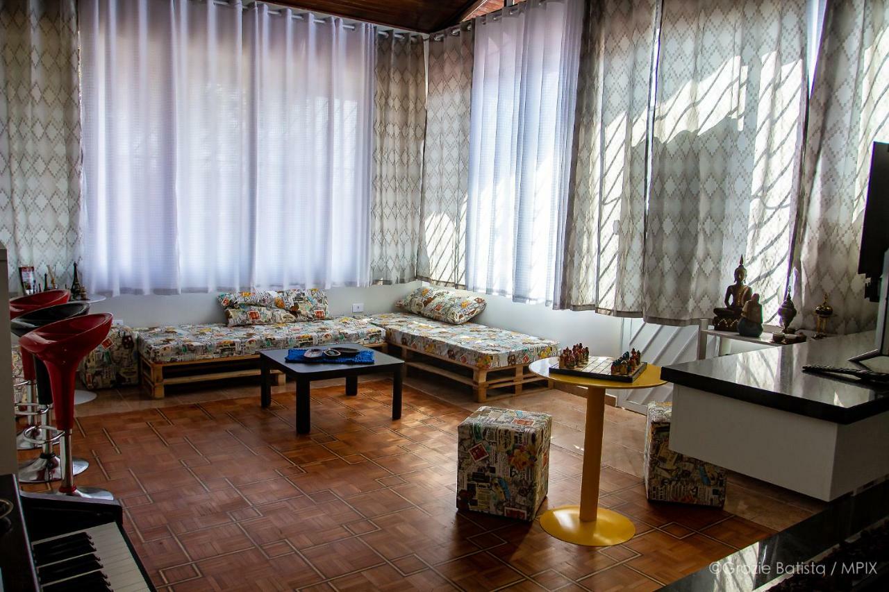 Bela Curitiba Hostel Esterno foto